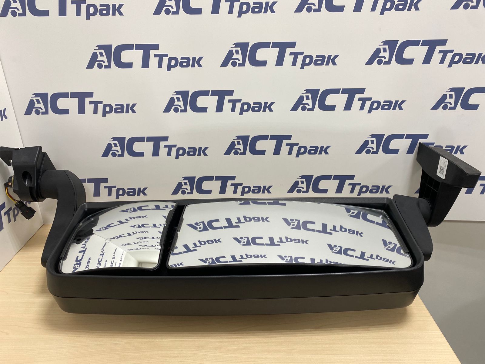 Зеркало заднего вида правое