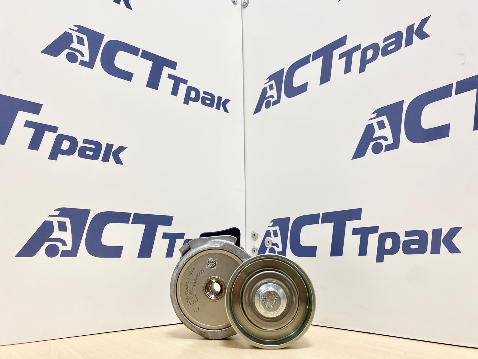 Ролик натяжитель приводного ремня MC11 HOWO T5G Оригинал CNHTC 202V95800-7476