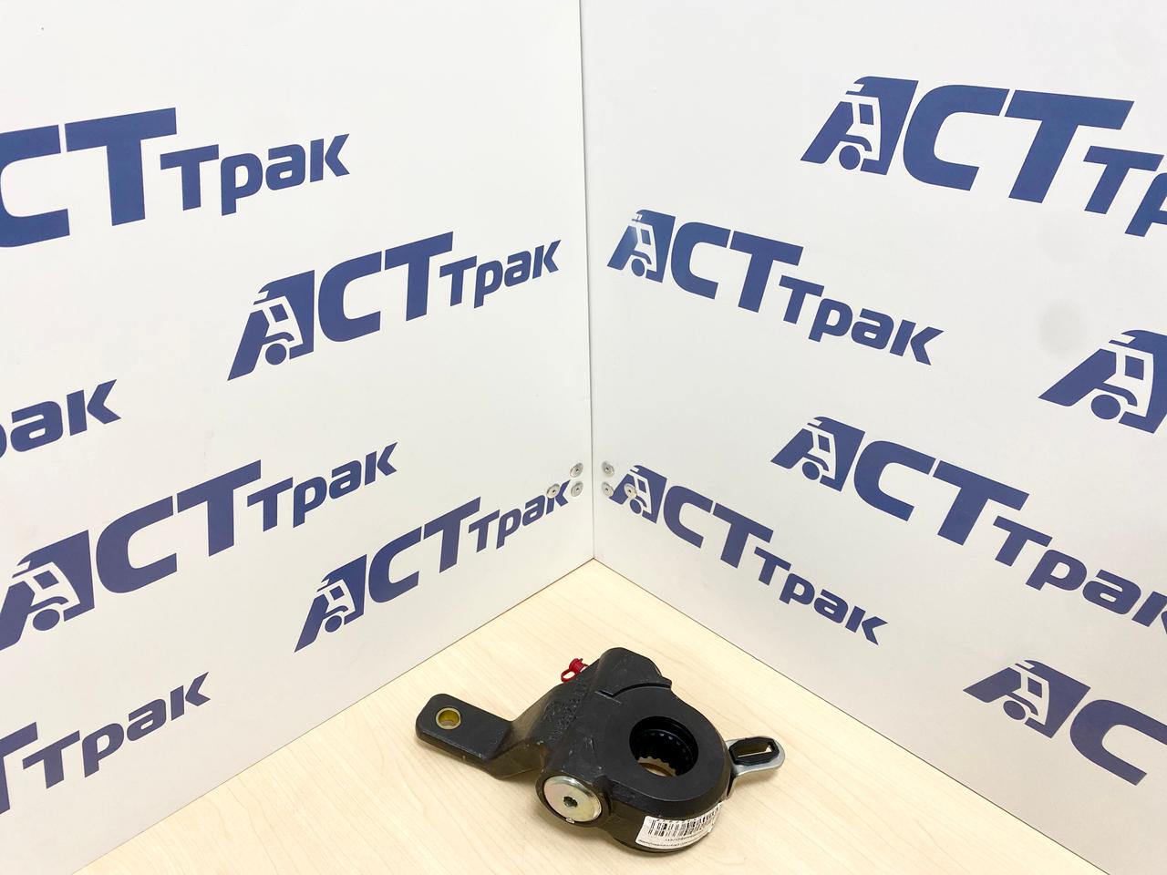 Трещетка тормозная задняя правая средний мост